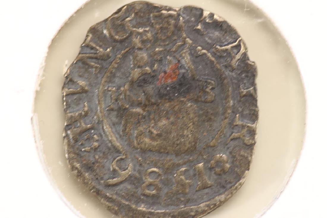 CIRCA 1586 HUNGARY SILVER DENAR FERDINAND I ERA: HOLY ROMAN EMPIRE AR DENAR DEPICTING THE HUNGARIAN COAT OF ARMS WITH MADONNA AND CHILD VERSO.