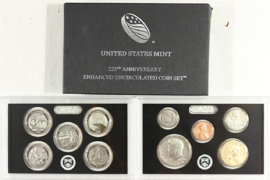 2017 US MINT 225TH ANNIVERSARY ENHANCED UNC COIN (1 of 2)