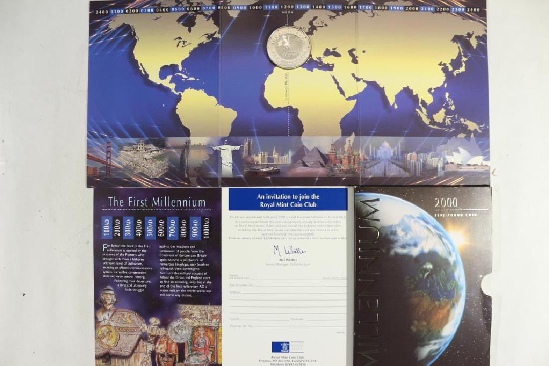 2000 UNITED KINGDOM MILLENNIUM 5 POUND COIN (1 of 2)