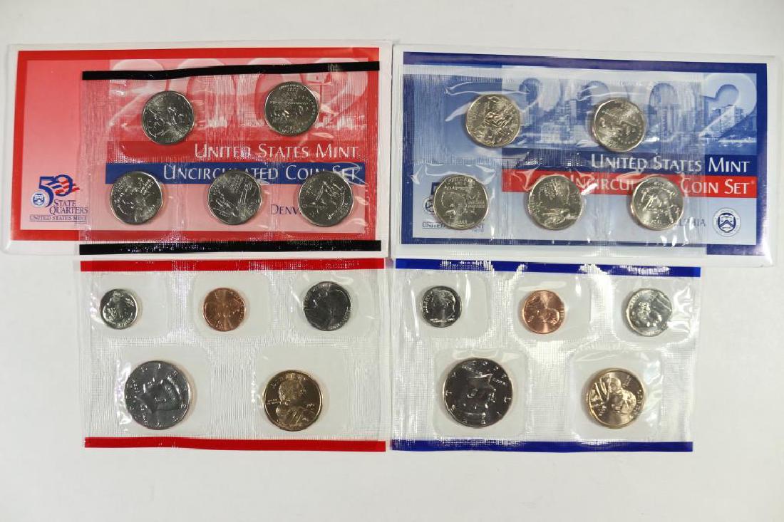 2002 US MINT SET (UNC) P/D (WITH ENVELOPE) (1 of 2)