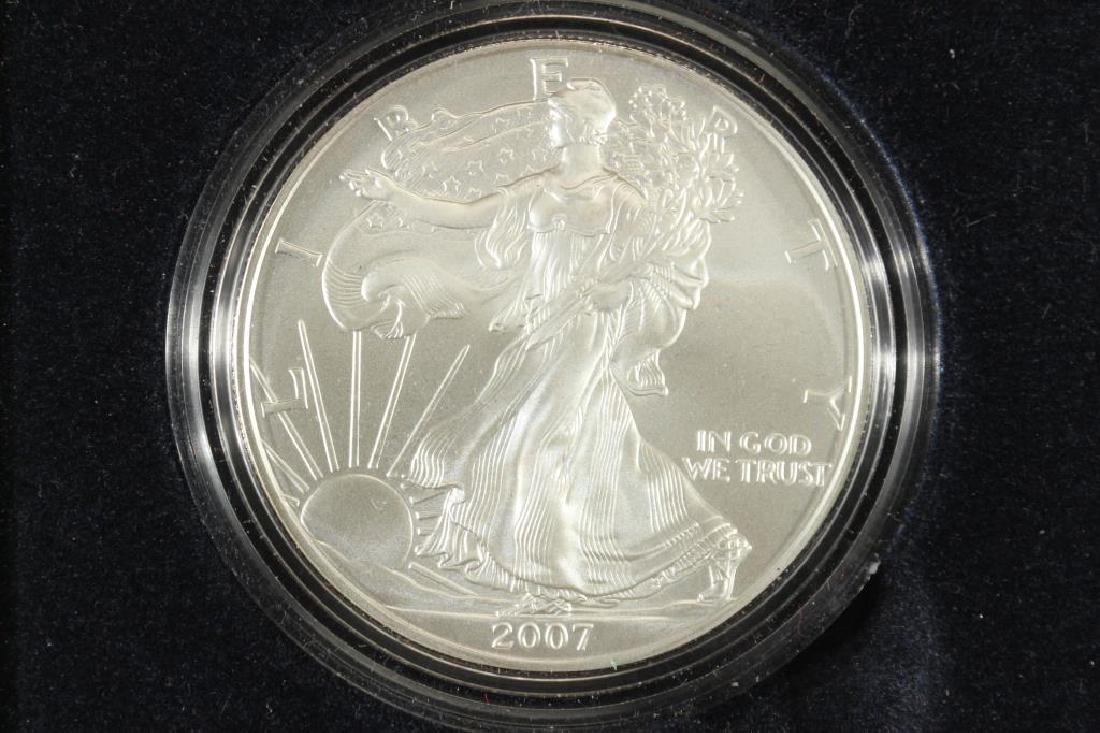 2007-W AMERICAN SILVER EAGLE UNC (1 of 3)