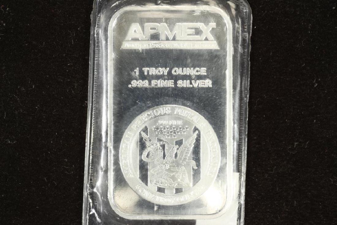 1 TROY OZ .999 FINE SILVER BAR APMEX (1 of 2)