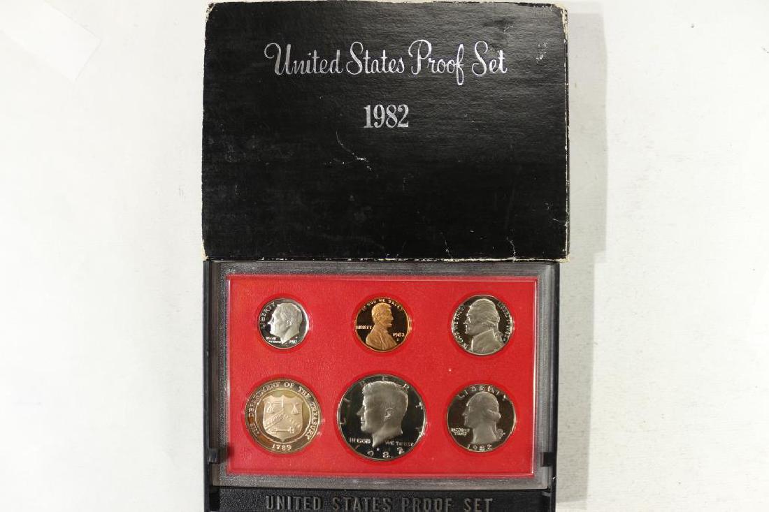 1982 US PROOF SET (WITH BOX) (1 of 2)