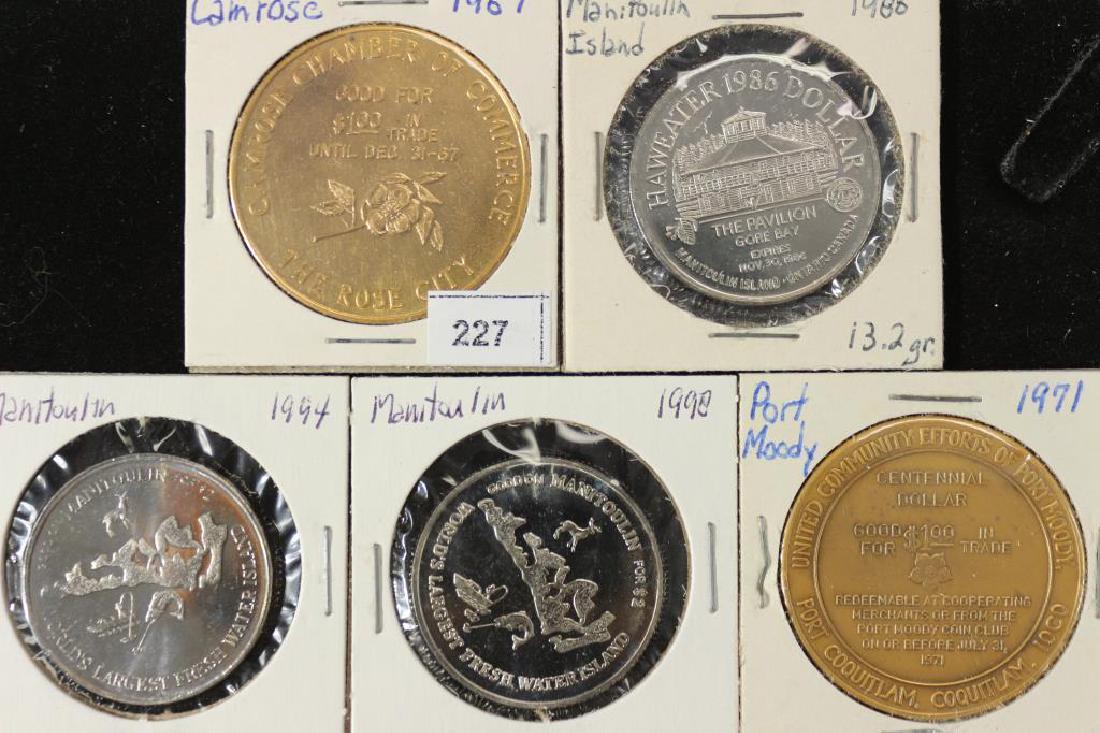 5 ASSORTED CANADA TRADE DOLLARS UNC 1967 (1 of 2)