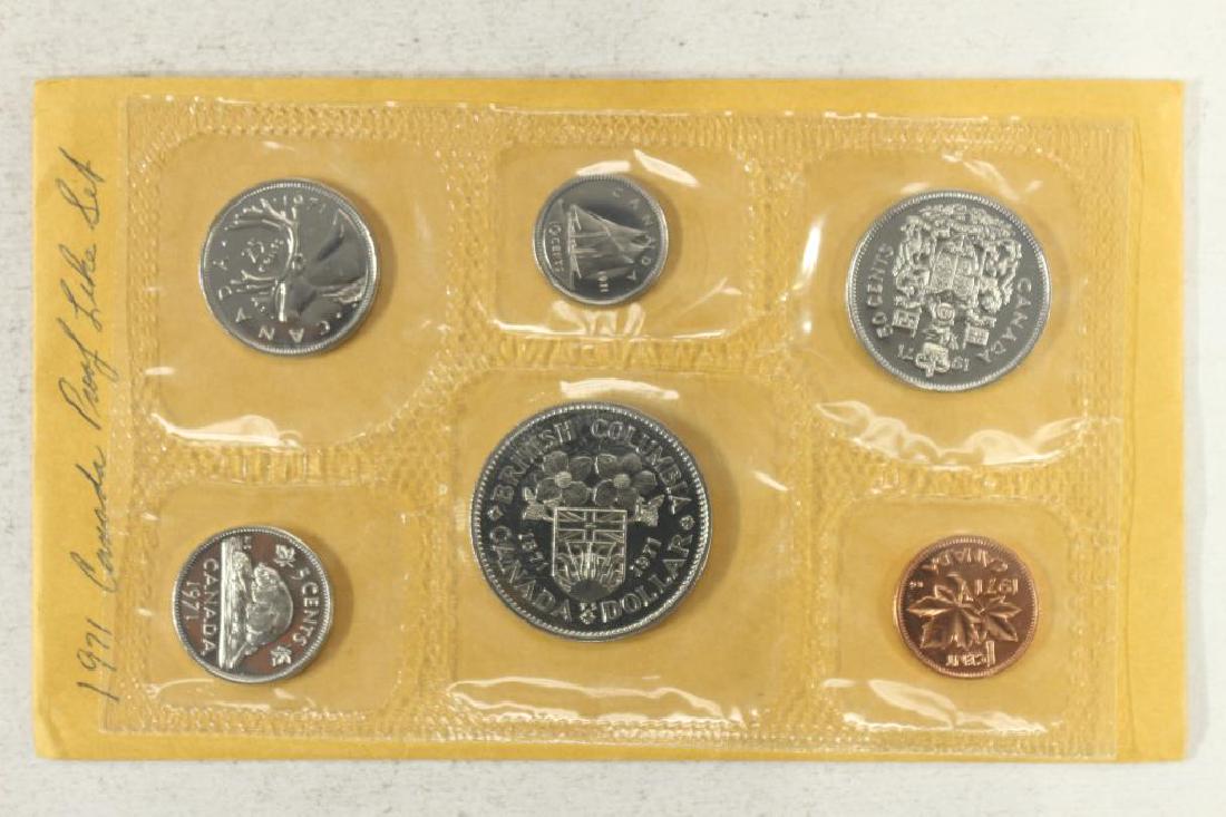 1971 CANADA (PF LIKE) SET WITH ENVELOPE (1 of 2)