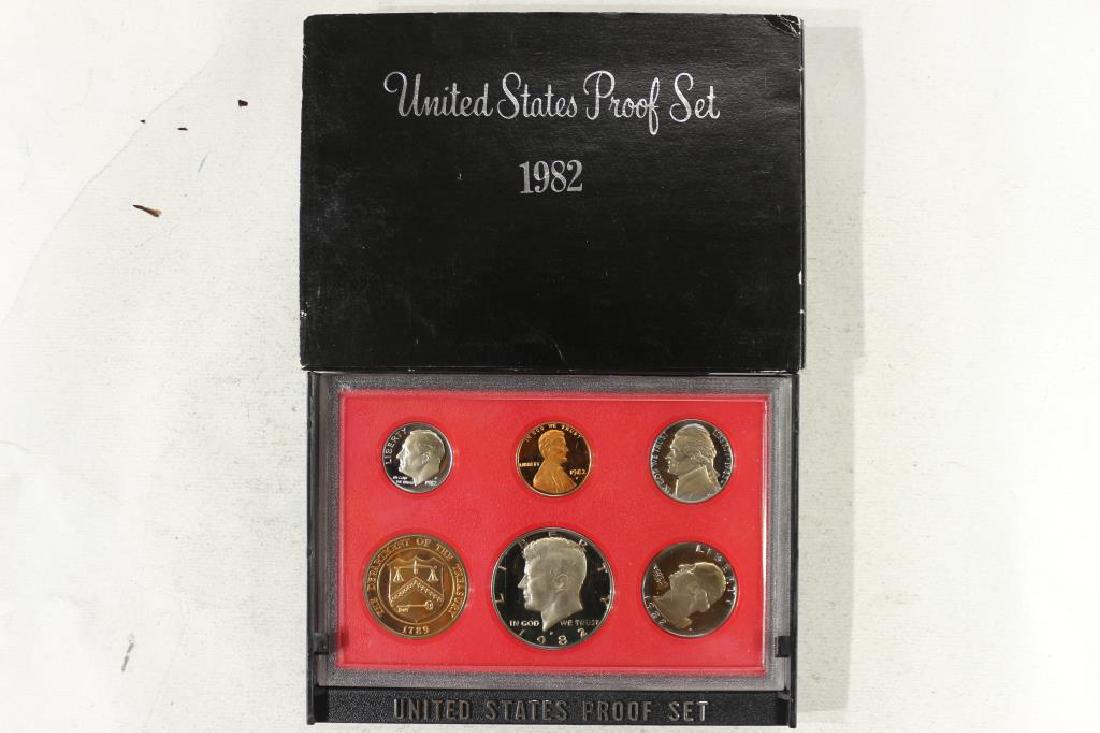 1982 US PROOF SET (WITH BOX) (1 of 2)