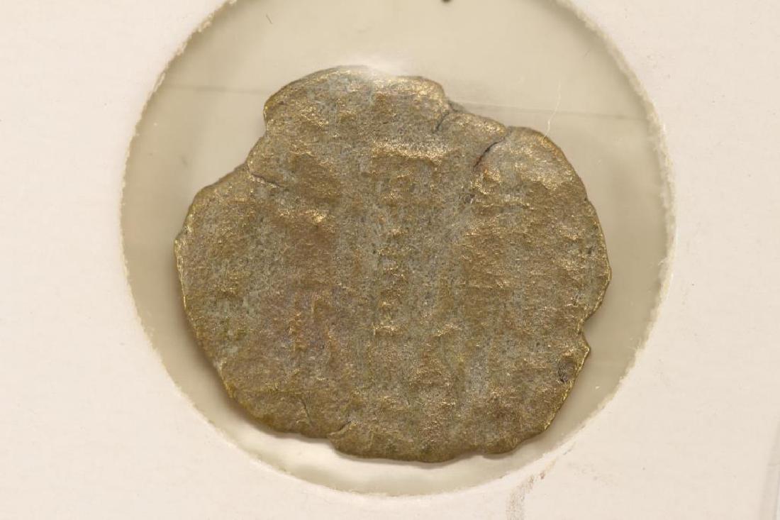 2 SOLDIERS WITH ONE STANDARD IMPERIAL ANCIENT COIN (1 of 3)