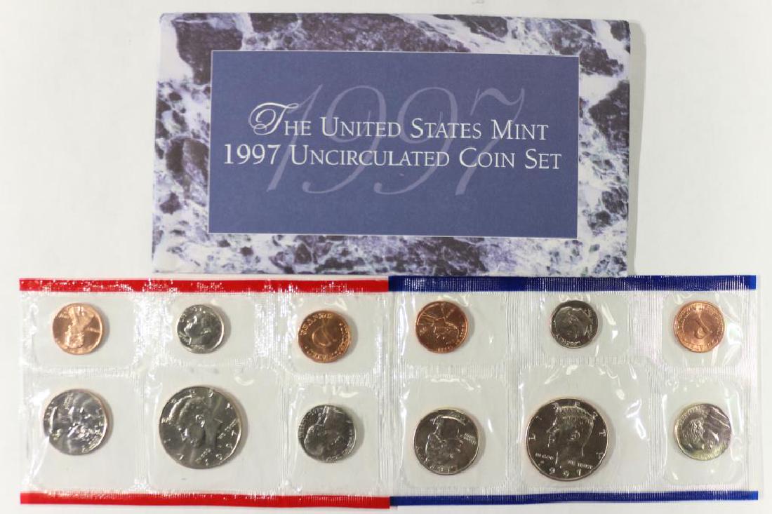 1997 US MINT SET (UNC) P/D (WITH ENVELOPE) (1 of 2)