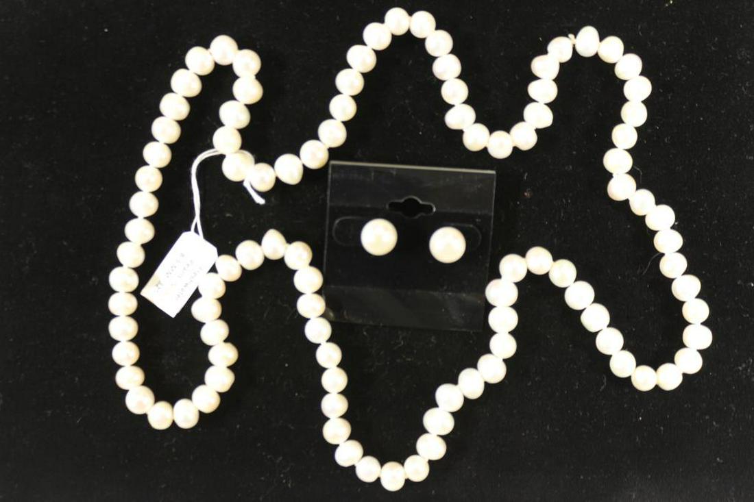 FRESH WATER PEARL NECKLACE & EARRING SET: NECKLACE IS 32" - 8-9MM PEARLS, EARRINGS ARE 10-11MM POST STYLE, WHITE IN COLOR. RETAIL IS $200.00