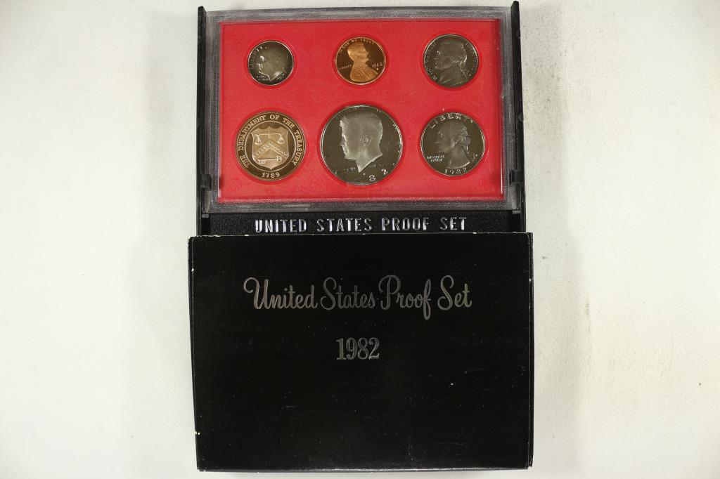 1982 US PROOF SET (WITH BOX) (1 of 2)