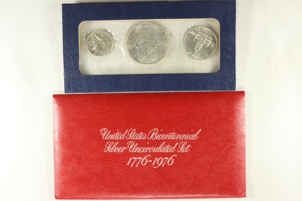 1976 US BICENTENNIAL SILVER UNC SET (1 of 2)
