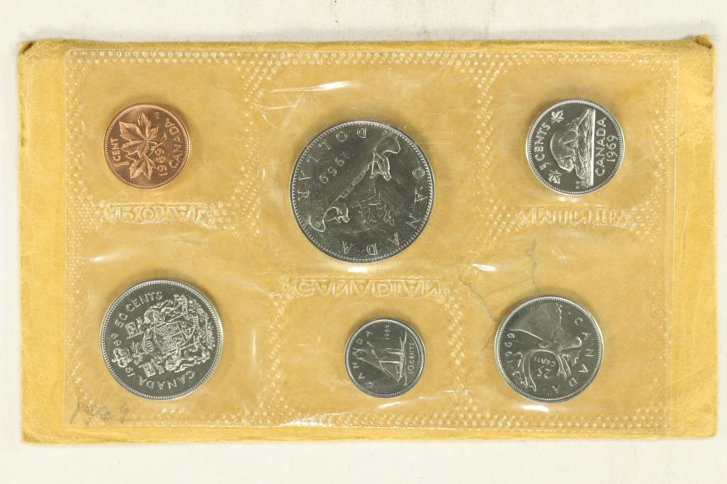 1969 CANADA UNC SET WITH ENVELOPE (1 of 2)