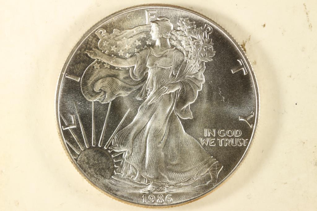 1986 AMERICAN SILVER EAGLE BRILLIANT UNC (1 of 2)