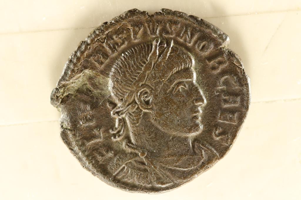 317-326 A.D. FLAVIUS JULIUS CRISPUS ANCIENT COIN (1 of 5)