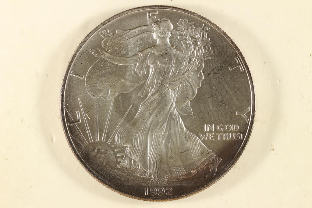 1992 AMERICAN SILVER EAGLE BRILLIANT UNC TONED (1 of 2)