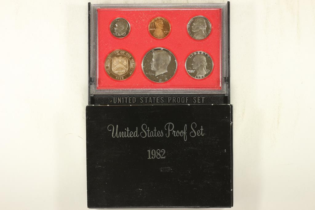1982 US PROOF SET (WITH BOX) (1 of 2)