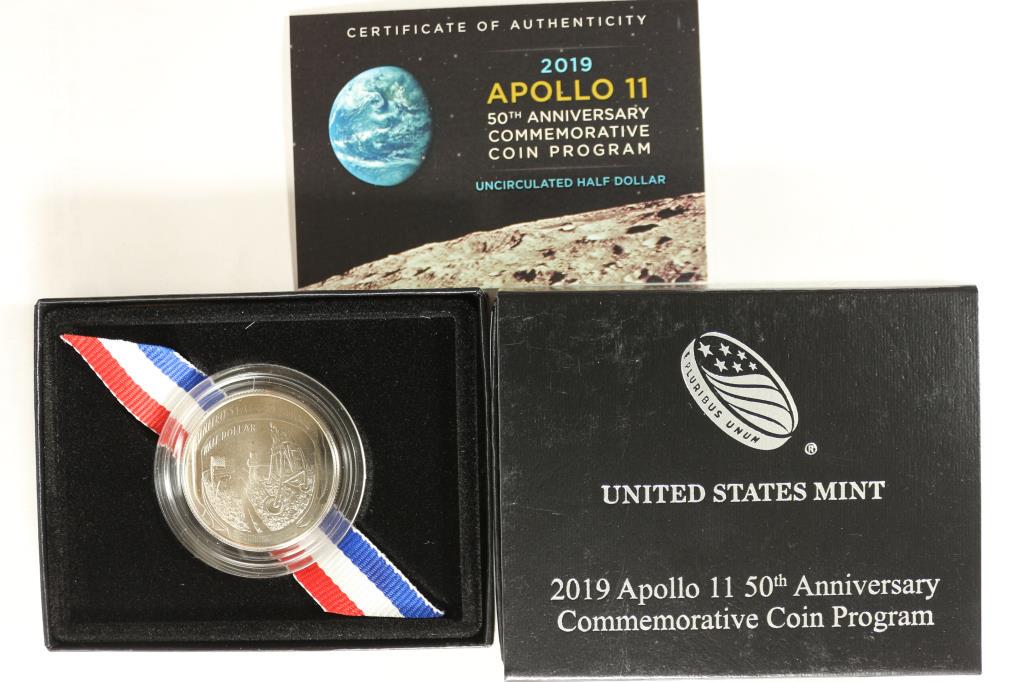 2019 APOLLO 11 50TH ANNIVERSARY COMMEMORATIVE (1 of 2)