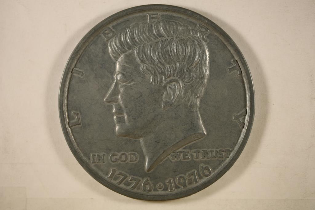 3'' JOHN F. KENNEDY TOKEN / MEDAL (1 of 2)