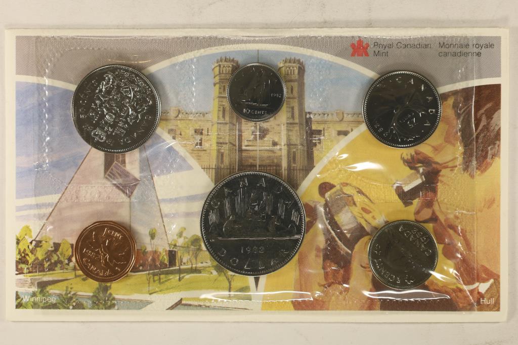 1982 CANADA UNC SET ORIGINAL ROYAL CANADIAN MINT (1 of 2)