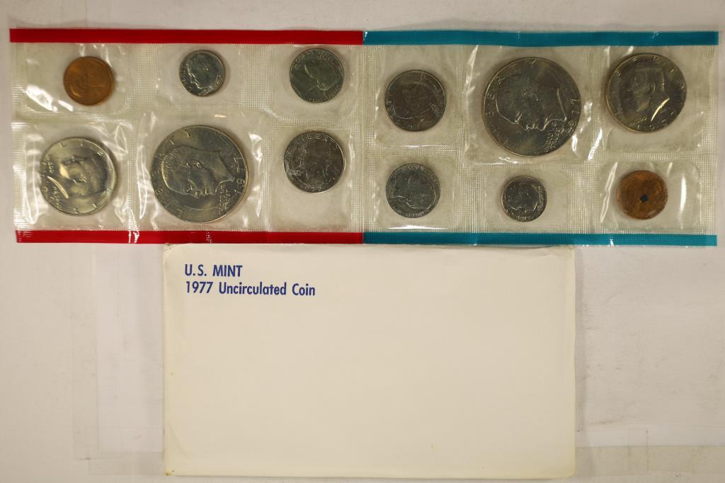 1977 US MINT SET (UNC) P/D (WITH ENVELOPE) (1 of 2)