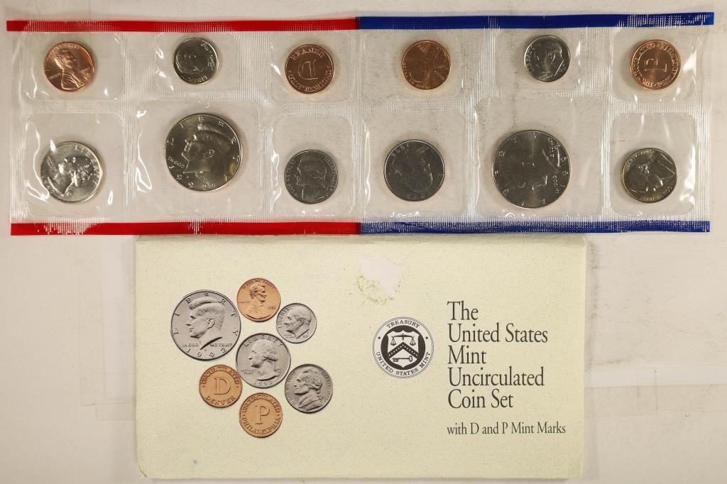 1992 US MINT SET (UNC) P/D (WITH ENVELOPE) (1 of 2)