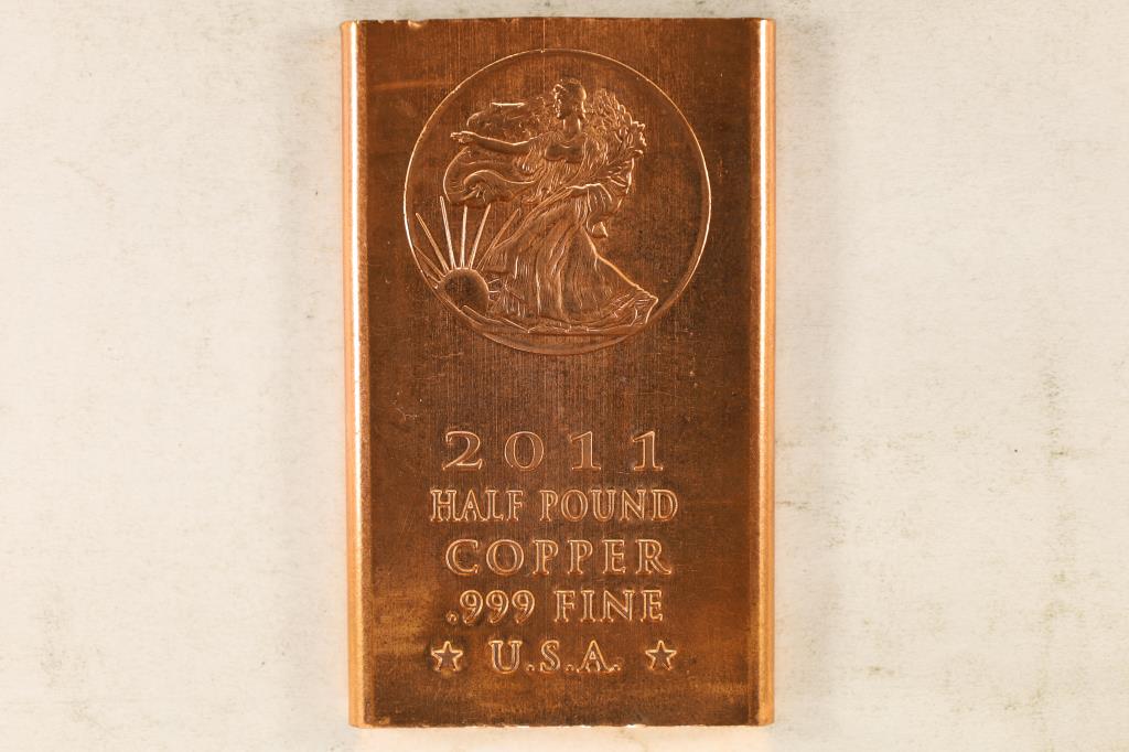 HALF POUND BAR OF .999 FINE COPPER 2011 LIBERTY (1 of 2)