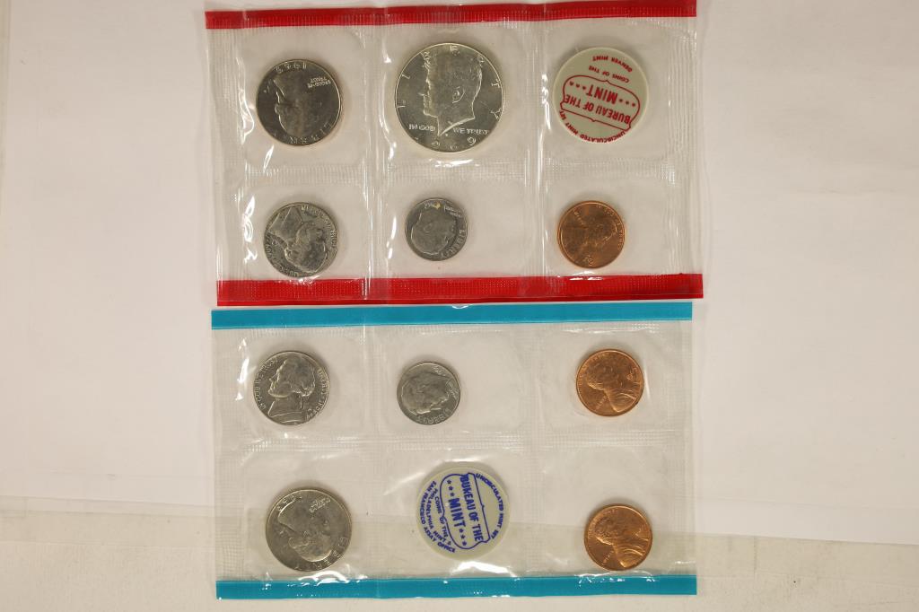 1969 US MINT SET (UNC) P/D/S NO ENVELOPE (1 of 2)