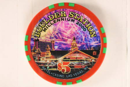 $5 BOULDER STATION HOTEL CASINO CHIP "MILLENNIUM