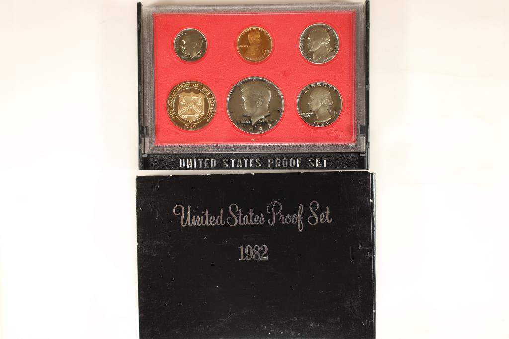 1982 US PROOF SET (WITH BOX) (1 of 2)
