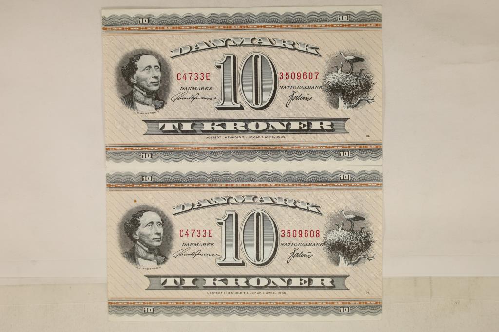 2 - 1936 DANMARK 10 KRONER CRISP UNC NOTES: CONSECUTIVE SERIAL NUMBERS