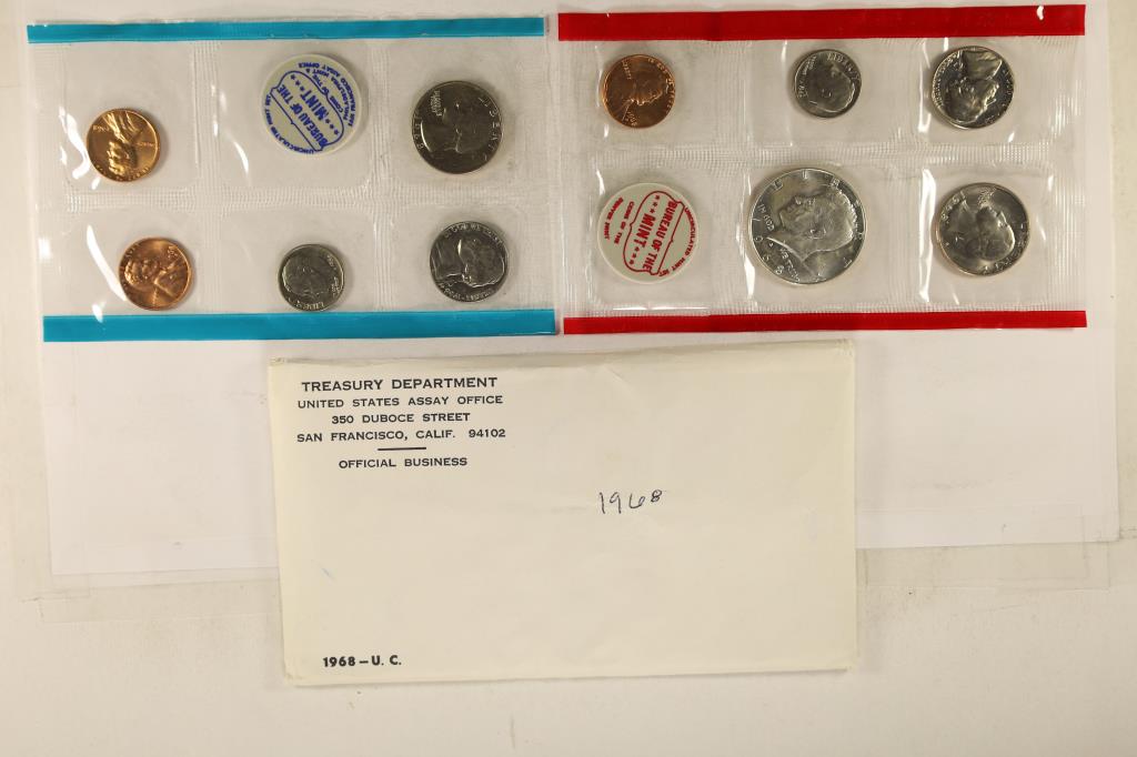 1968 US MINT SET (UNC) P/D/S (WITH ENVELOPE): 40% SILVER JOHN F. KENNEDY HALF DOLLAR, THIS IS AN OFFICIAL US PACKAGED P/D/S SET, IT DOES NOT CONTAIN A SEPARATE PACK OF "S" ONLY COINS