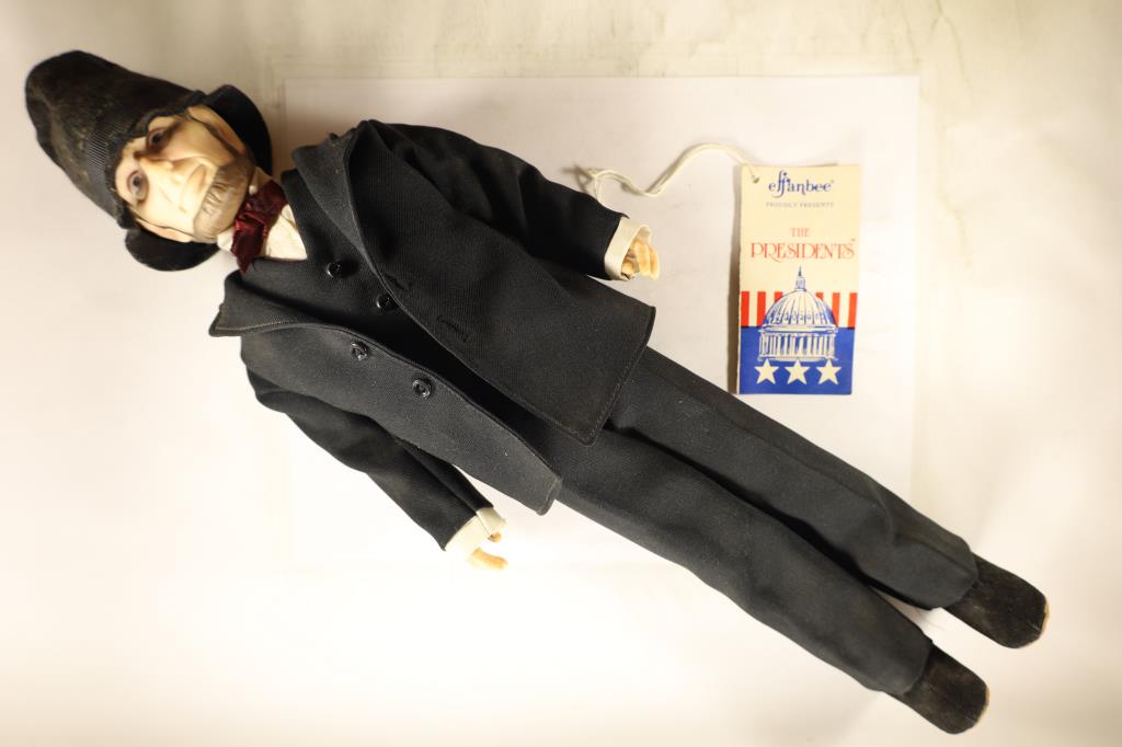 ABRAHAM LINCOLN PORCELAIN DOLL 17 1/2" TALL BY: EFFANBEE, WILL BE SHIPPED IN A BOX