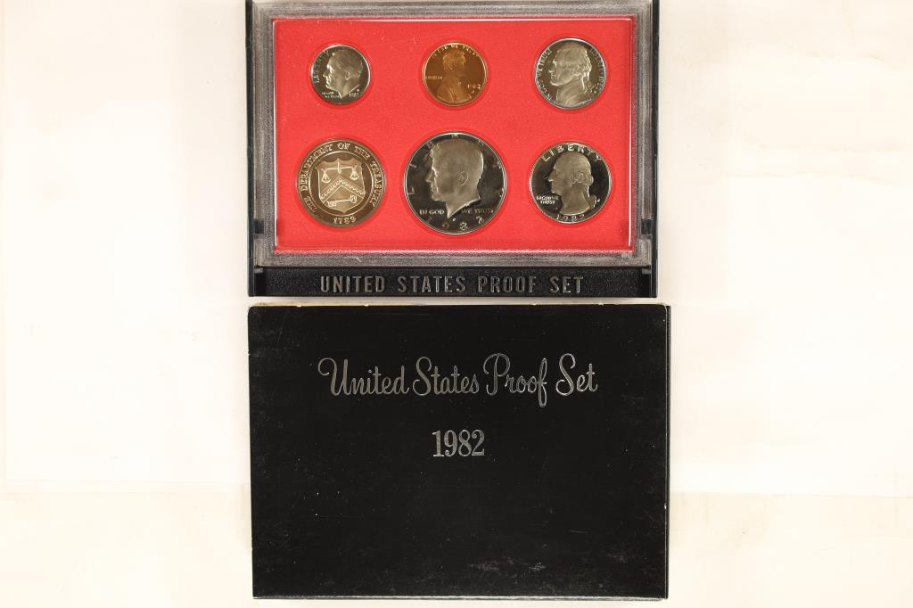 1982 US PROOF SET (WITH BOX) (1 of 2)