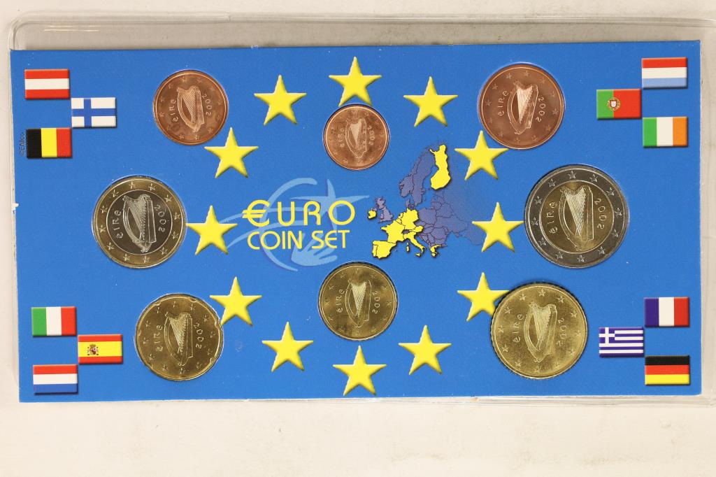 2002 IRELAND 8 COIN EURO UNC SET ON CARDBOARD (1 of 2)