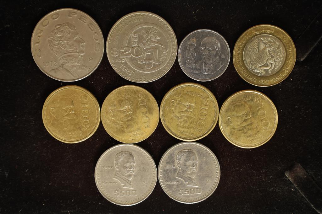 10 MEXICO ASSORTED COINS CONTAINS: 1972-5 (1 of 2)