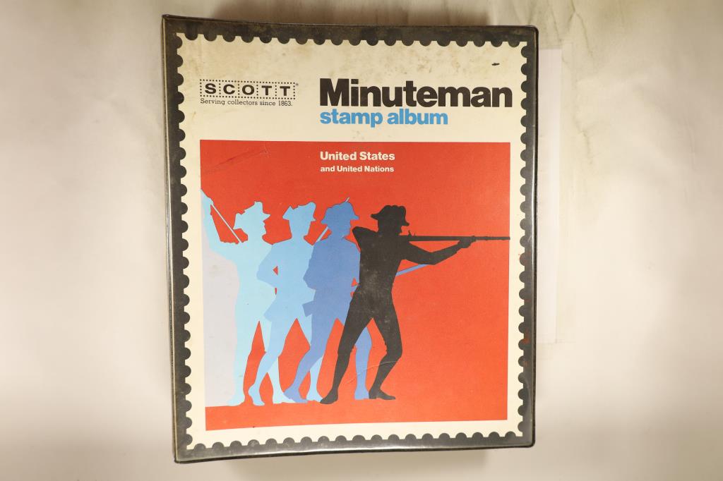 VINTAGE SCOTT MINUTEMAN STAMP ALBUM. UNITED STATES (1 of 11)