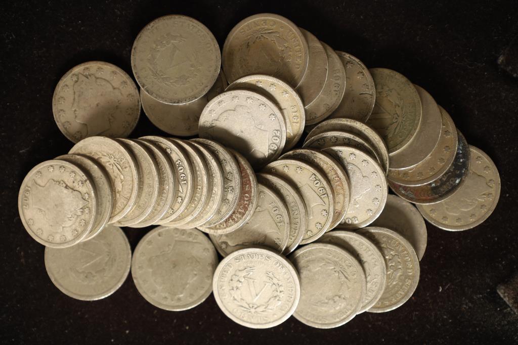 ROLL OF 40 ASSORTED 1900-1912 LIBERTY "V" NICKELS (1 of 1)