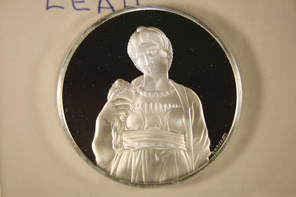 38.2 GRAMS STERLING SILVER PROOF ROUND "LEAH" (1 of 2)