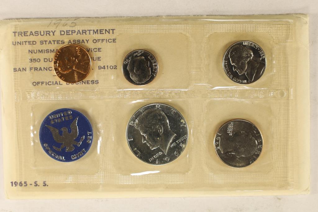 1965 US SPECIAL MINT SET WITH ENVELOPE: 40% SILVER JOHN F. KENNEDY HALF DOLLAR