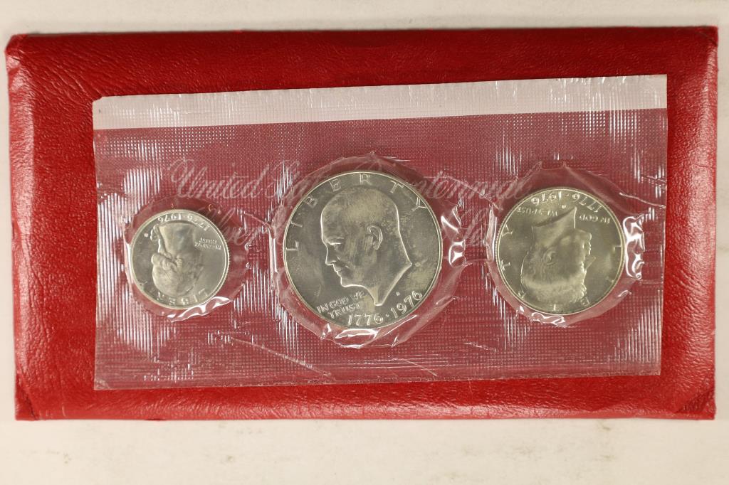 1976 SILVER 3 COIN BICENTENNIAL UNC SET IN (1 of 2)