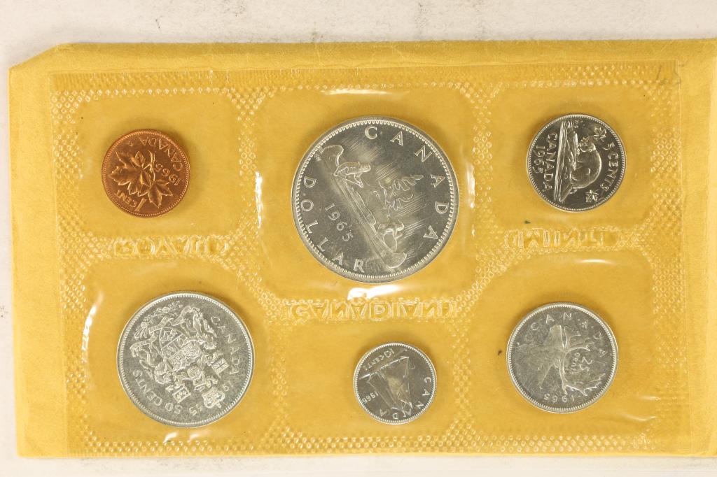 1965 CANADA SILVER UNC SET WITH ENVELOPE (1 of 2)