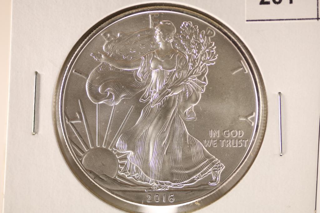 2016 AMERICAN SILVER EAGLE BRILLIANT UNC (1 of 2)