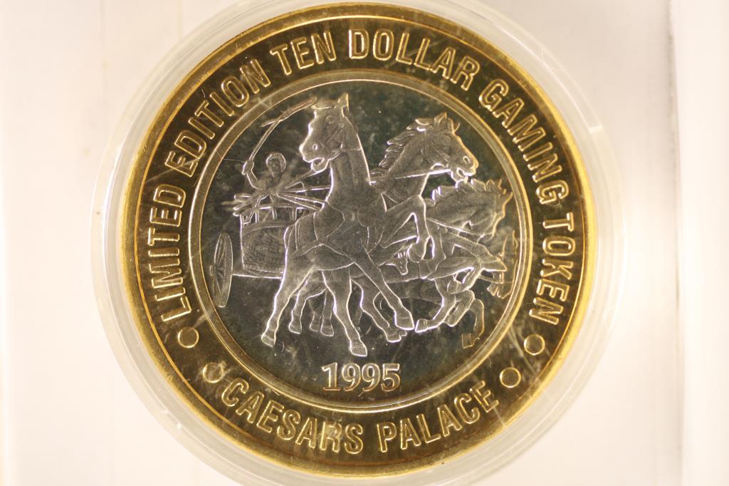 CASINO $10 SILVER TOKEN 1995 CAESARS PALACE LAS (1 of 2)