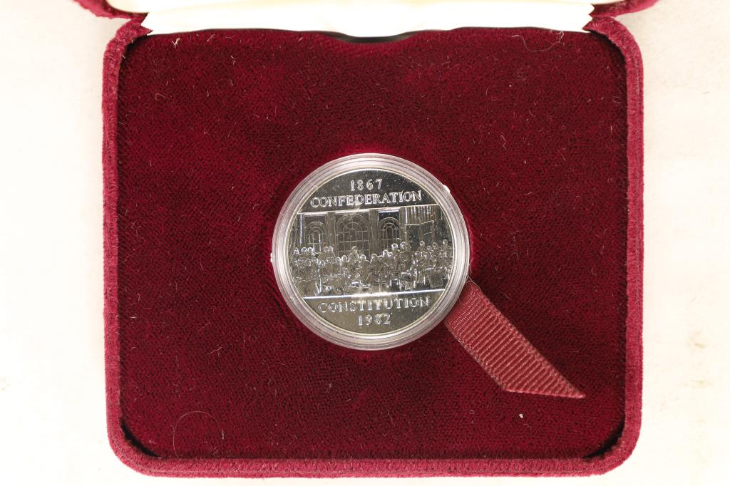 1982 CANADA CONFEDERATION CONSTITUTION $1 COIN (1 of 3)