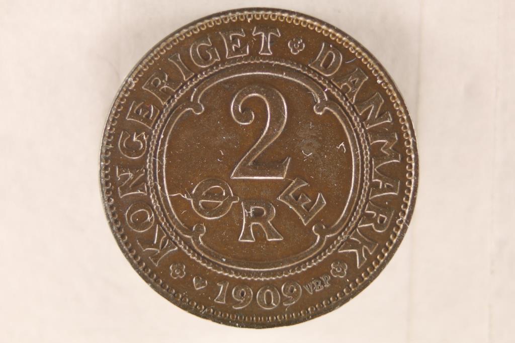 1909 DENMARK 2 ORE COIN. KM805 XF NICE BROWN (1 of 2)