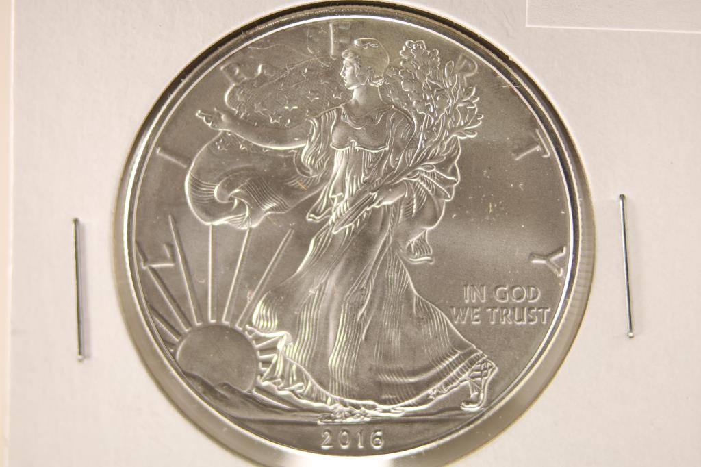 2016 AMERICAN SILVER EAGLE BRILLIANT UNC (1 of 2)