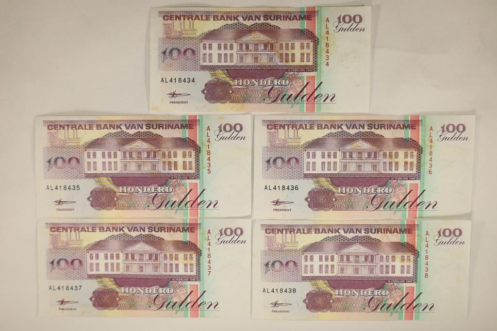 5-BANK OF SURINAME 100 GULDEN CU BILLS WITH: CONSECUTIVE SERIAL NUMBERS