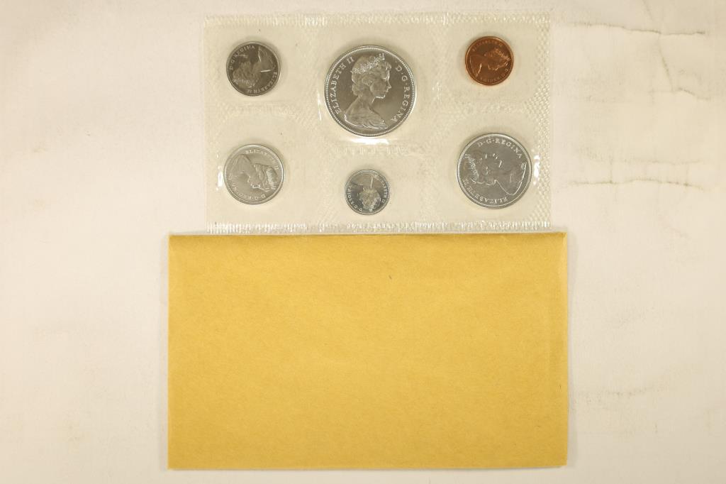 1967 CANADA SILVER UNC SET WITH ENVELOPE (1 of 2)