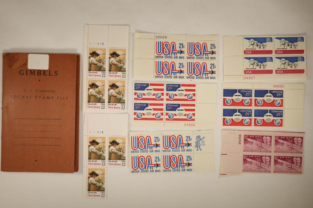 VINTAGE GIMBELS U.S. STANDARD POCKET STAMP FILE (1 of 1)