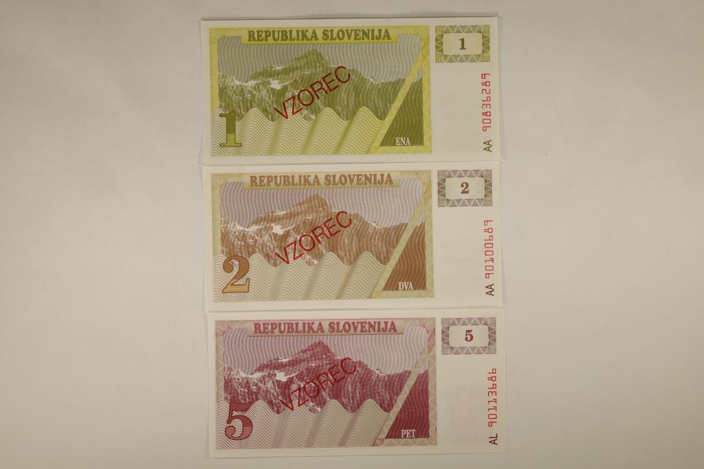 3 - 1990 SLOVANIA SAMPLE BILLS: 2, 5 & 10 TOLARS: CRISP UNC